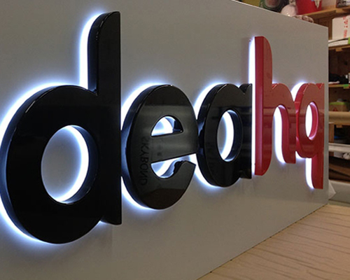 3D sign close-up
